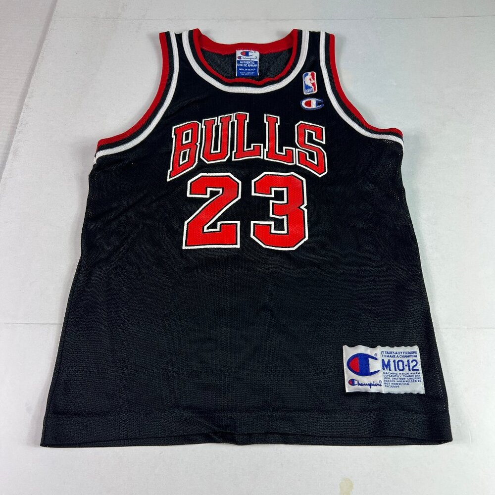 VTG 90s Champion Micheal Jordan Basketball Jersey Kids Medium Black 23 Pullover